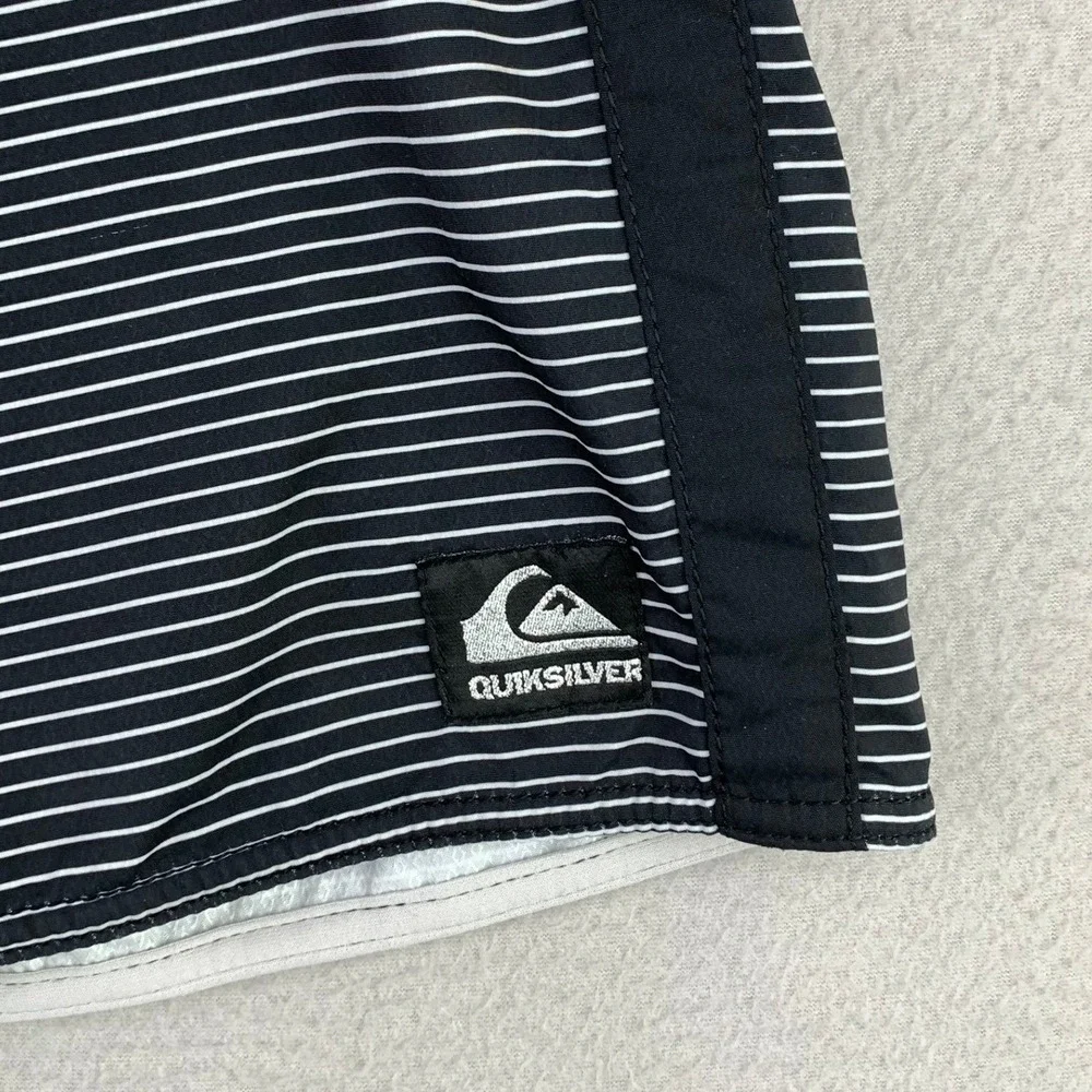Quiksilver measurements waist